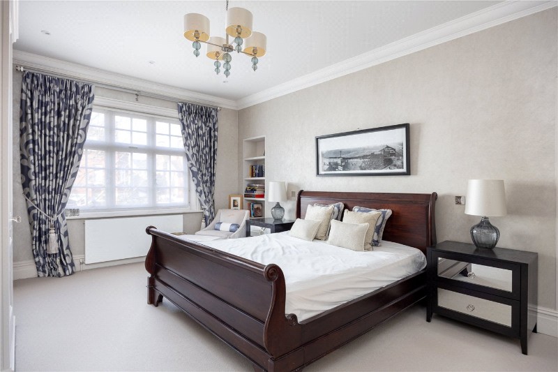 Gwendolen Avenue, London, SW15