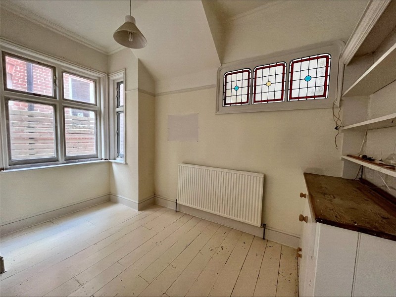 Groveley Road, Bournemouth, BH4