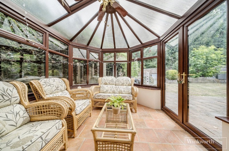 Drayhorse Drive, Bagshot, Surrey, GU19