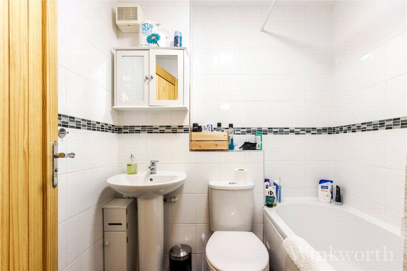 Southerngate Way, London, SE14