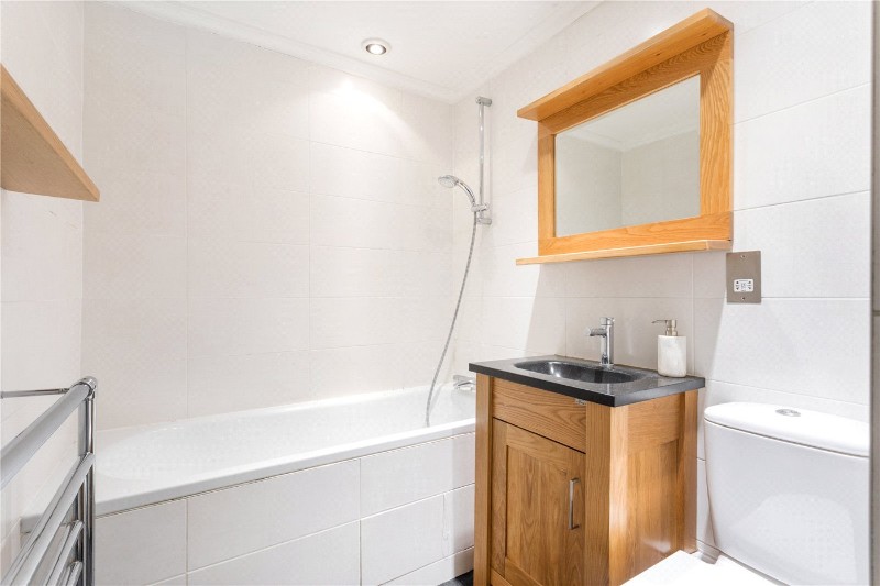 Lebanon Gardens, Putney, SW18