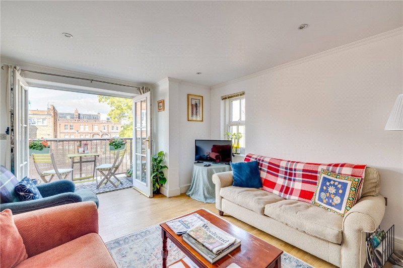 Greyhound Road, London, W14
