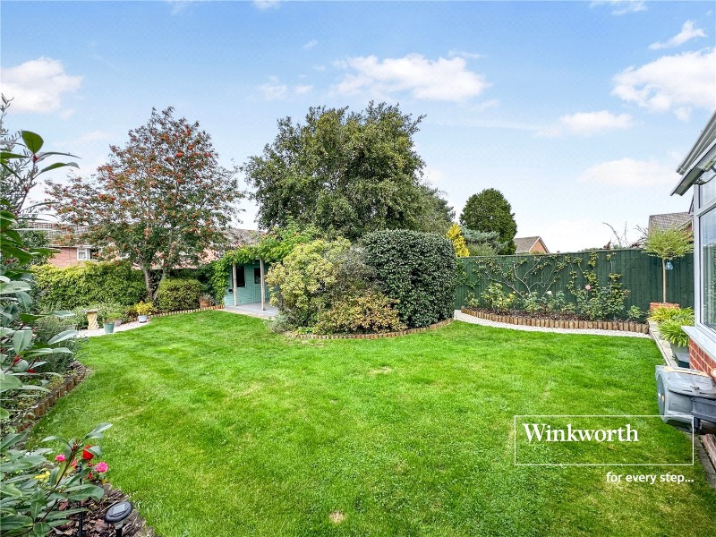 Heath Farm Road, Ferndown, Dorset, BH22