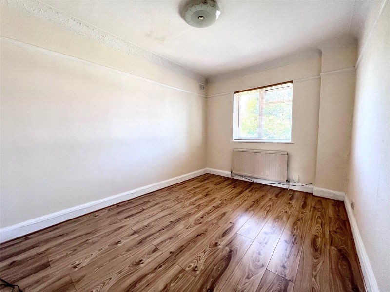 Portsmouth Road, Thames Ditton, Surrey, KT7
