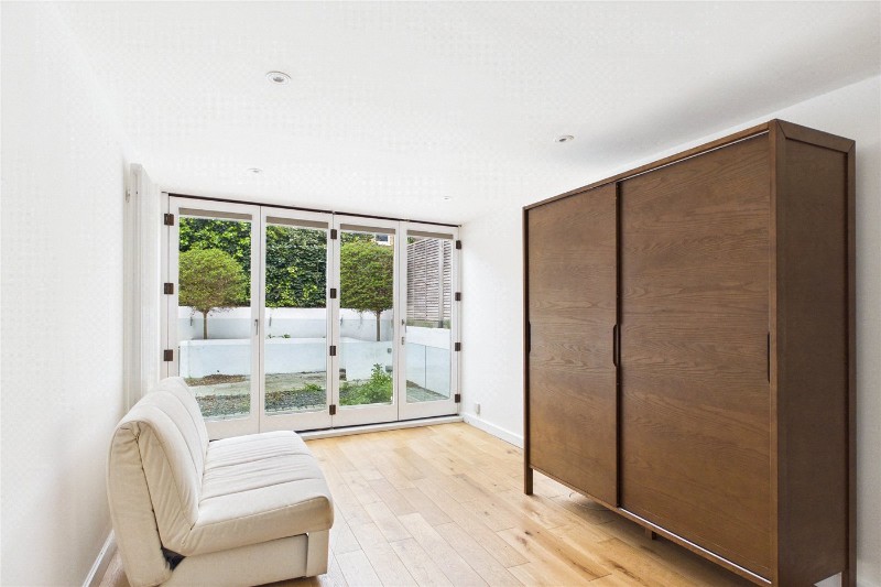 Shakespeare Road, London, SE24