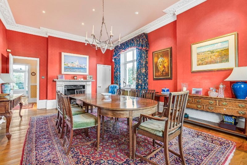 Grange Road, Barnes, London, SW13