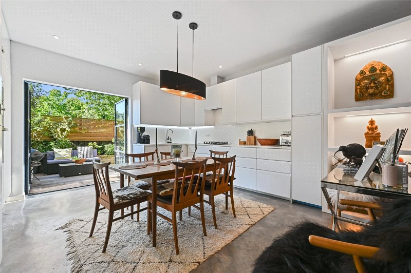 Galloway Road, London, W12