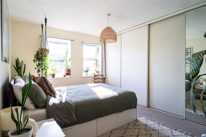Peregrine Court, London, SW16