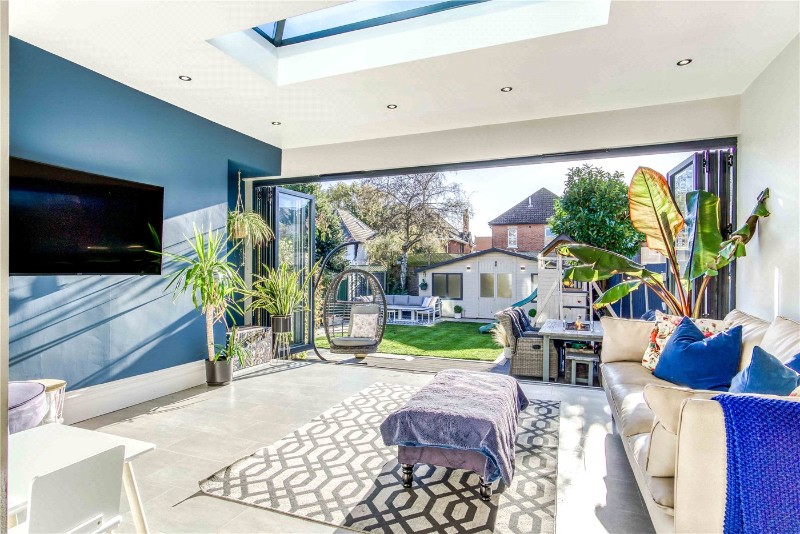 Ashley Road, Parkstone, Poole, BH14