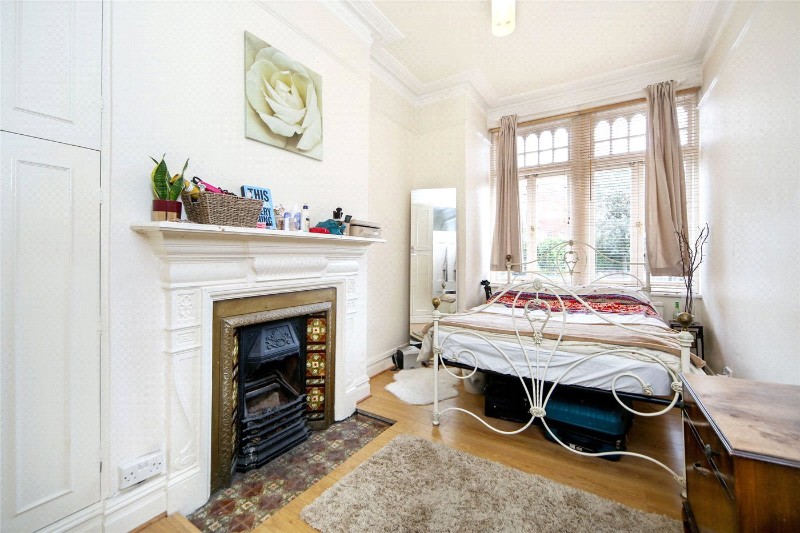 Stanlake Road, Shepherds Bush, London, W12