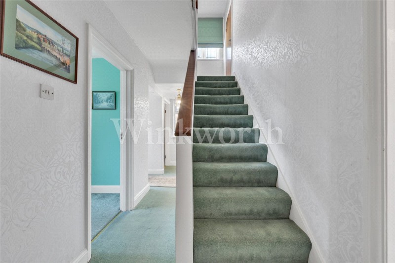 Sanderstead Avenue, London, NW2