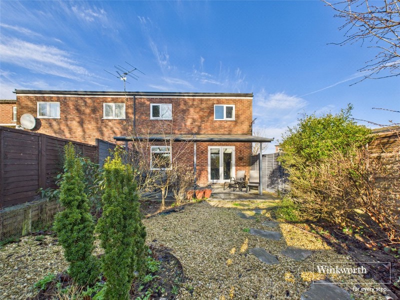 Derwent Road, Thatcham, Berkshire, RG19