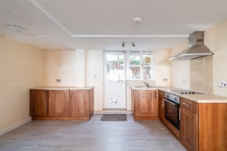 Crescent Road, Wimborne, Dorset, BH21
