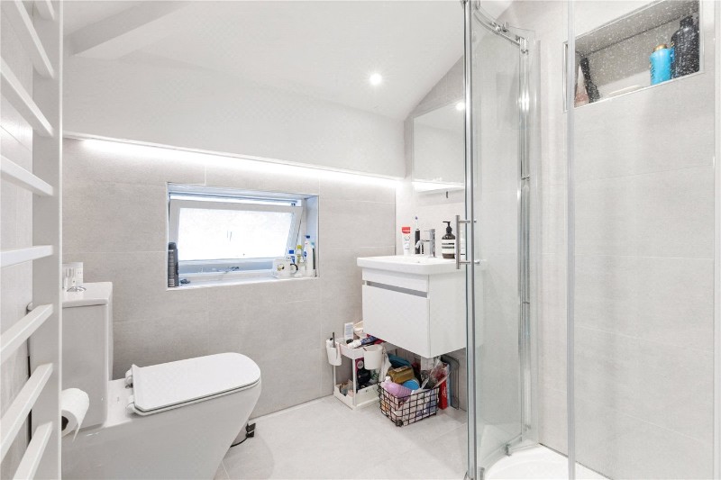 Liverpool Road, London, N7