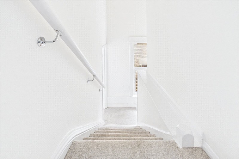 Gleneagle Road, London, SW16