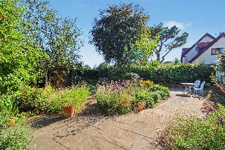 Bramfield Road, Wenhaston, Halesworth, IP19