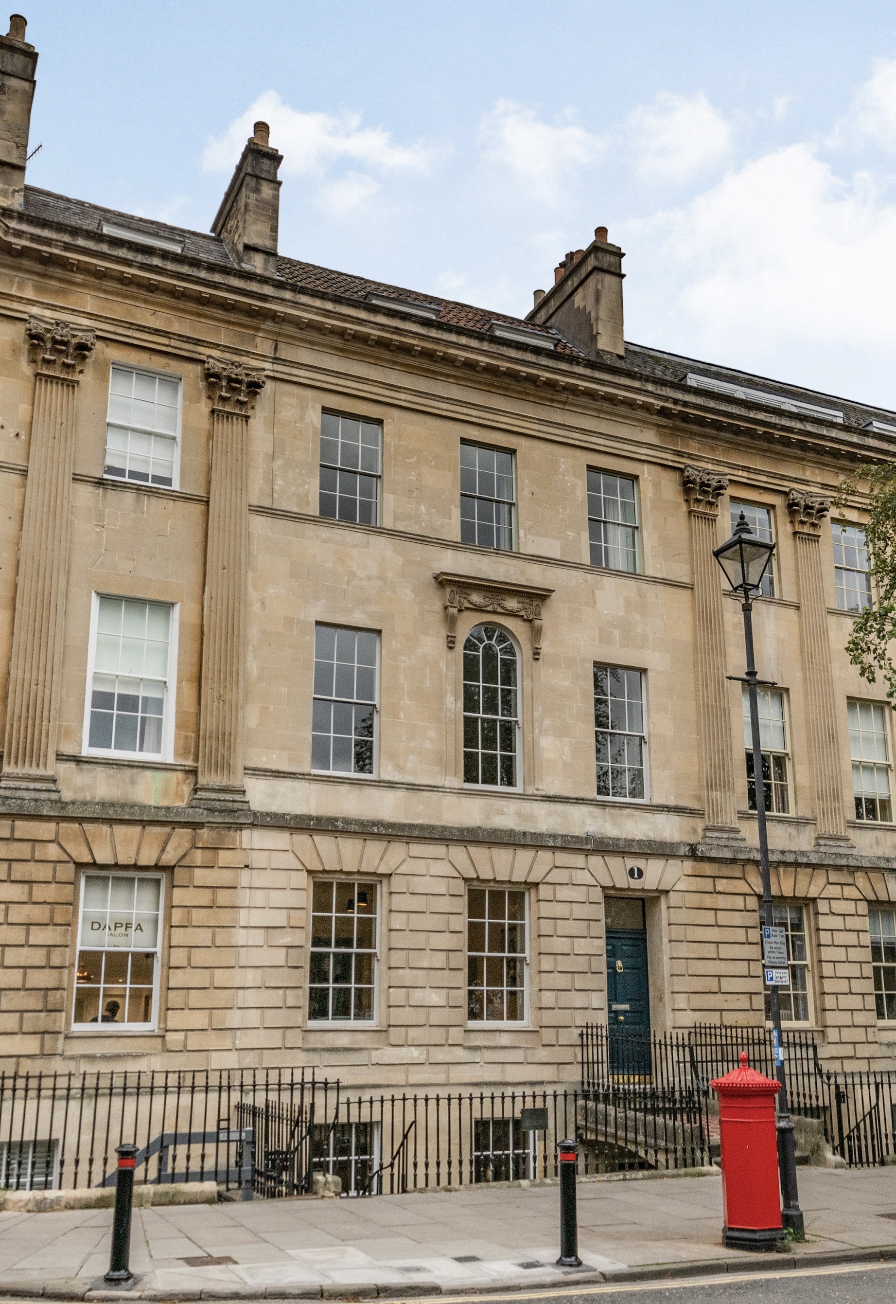 Winkworth-Bath-Grade-I-listed-townhouse-£2-3m