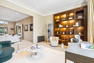 Castelnau, Barnes, London, SW13