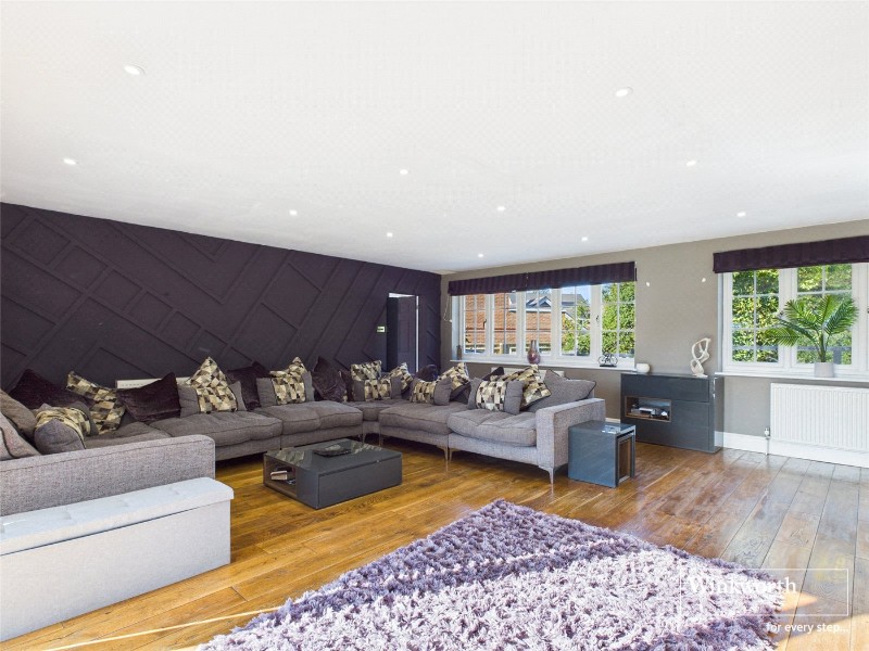 St. Annes Drive, Wokingham, Berkshire, RG40