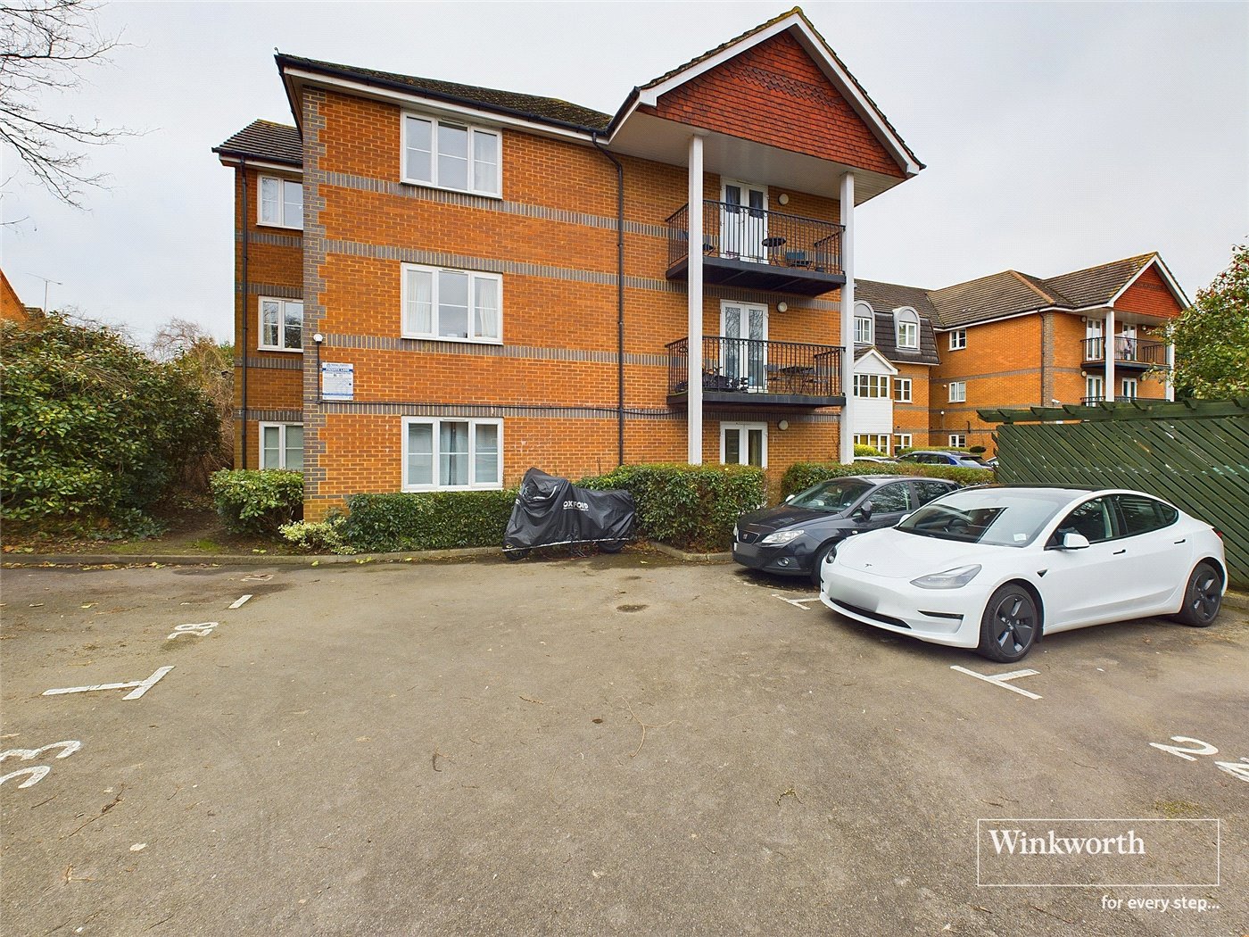 2 bedroom property for sale in Farringdon Court, Erleigh Road, Reading