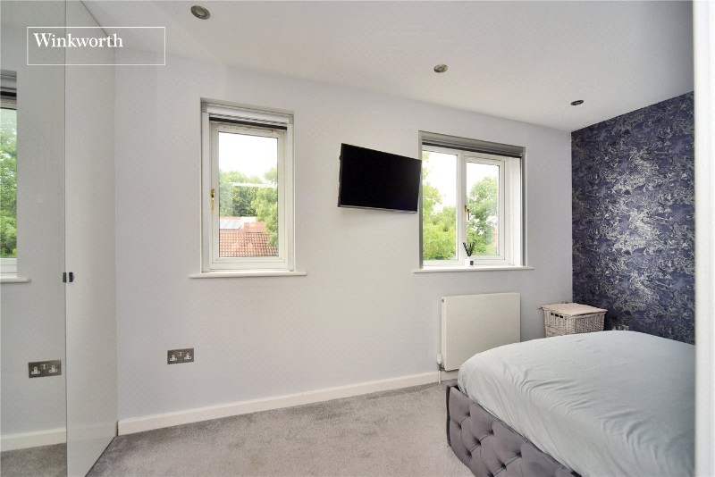 Cotswold Way, Worcester Park, KT4