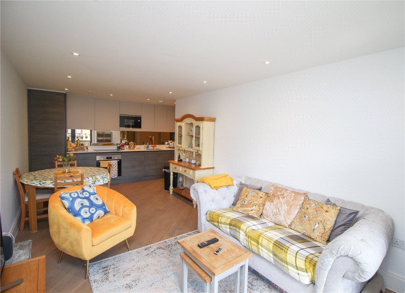 Leigh Road, Leigh-on-Sea, SS9