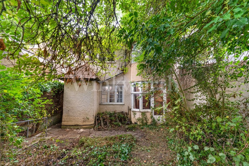 Dunstan Road, London, NW11