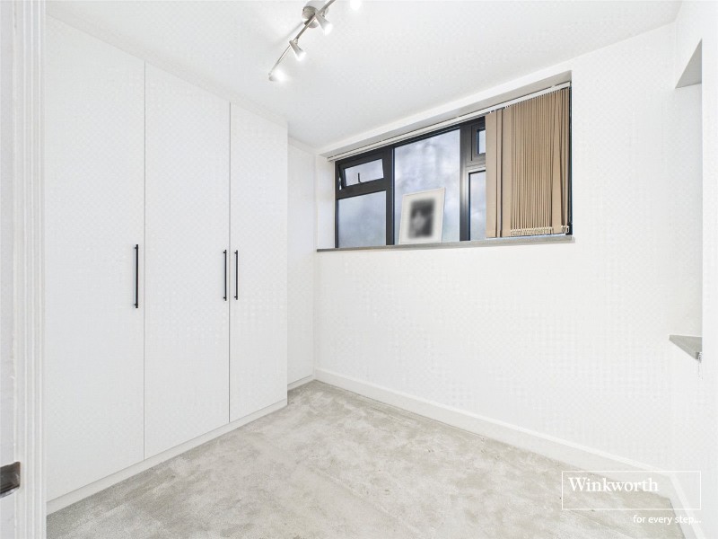 Ashley Lane, Hendon, London, NW4