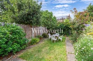 Warham Road, London, N4