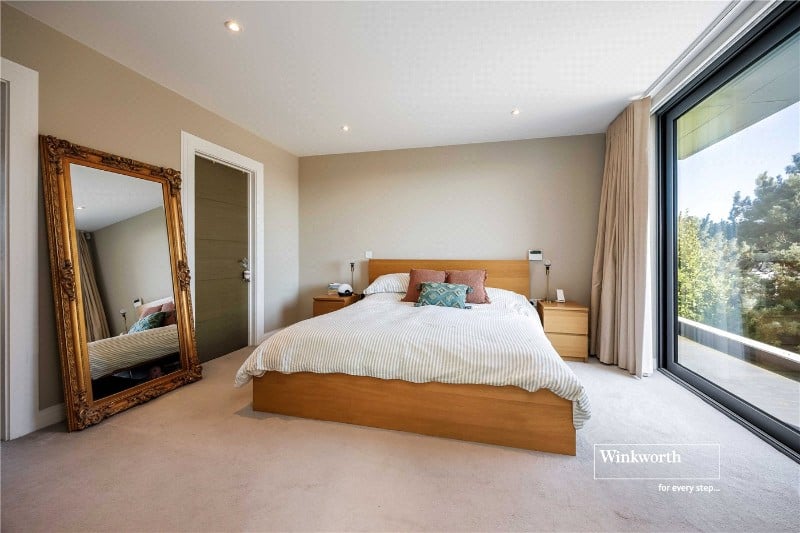 Avon Run Close, Friars Cliff, Christchurch, Dorset, BH23