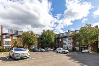 Manor Court, Manor Gardens, London, W3