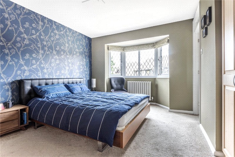 Shire Close, Bagshot, Surrey, GU19