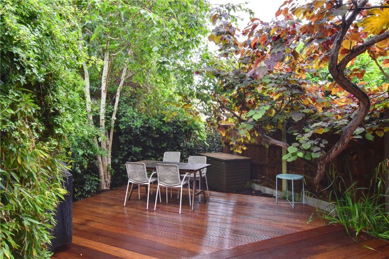 Tristan Square, Blackheath, London, SE3