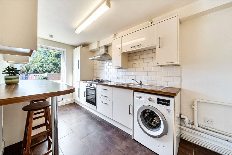 Priory Crescent, London, SE19