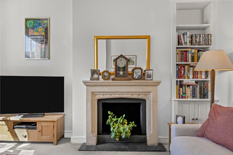Randolph Avenue, London, W9