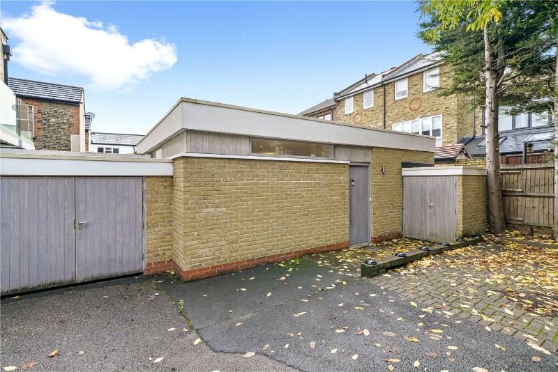 Alt Grove, London, SW19