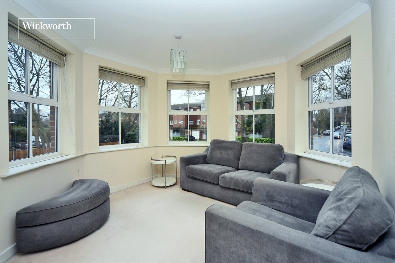 Overton Road, Sutton, SM2