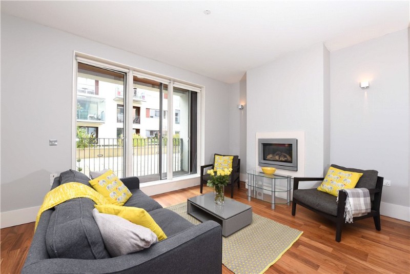 Rayners Road, London, SW15