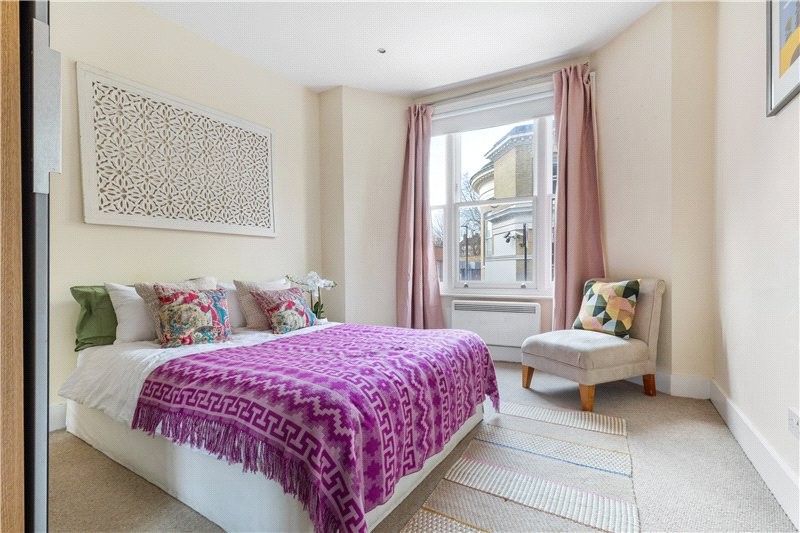 Kennington Road, London, SE11