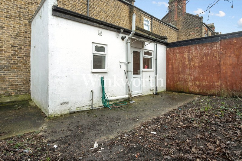 Moselle Avenue, London, N22