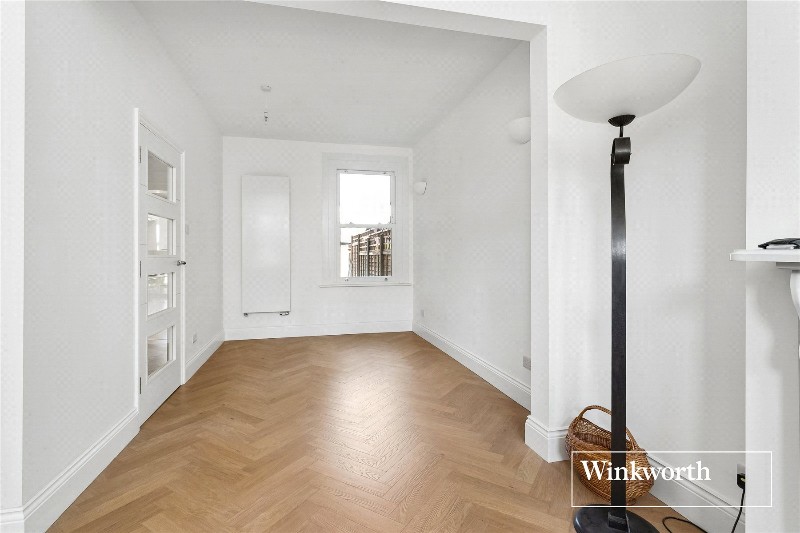 Thornton Road, High Barnet, EN5