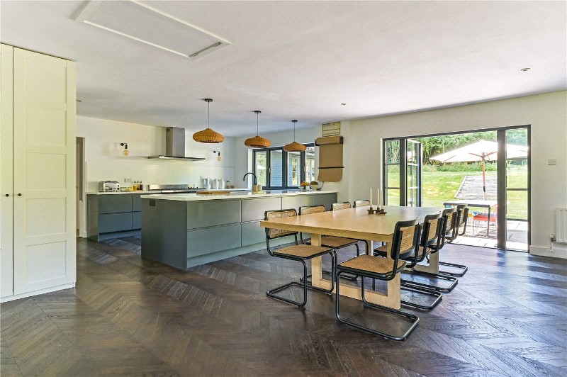 The Tree House, Winchester Road, West Meon, Hampshire, GU32