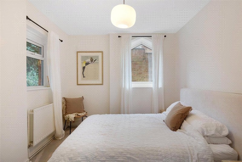 Mowbray Road, London, SE19