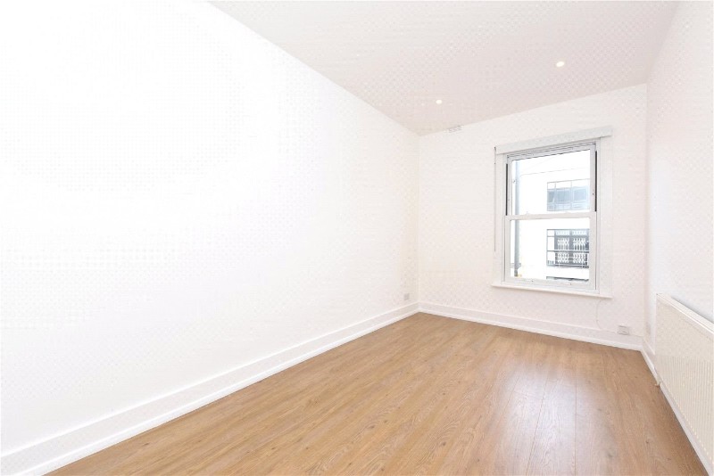 Putney Bridge Road, Putney, London, SW15