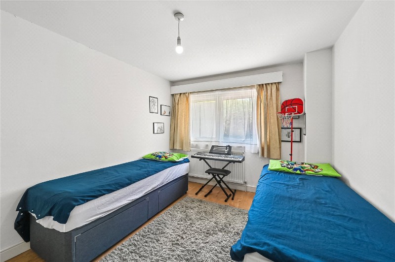 Mead Way, Bromley, BR2