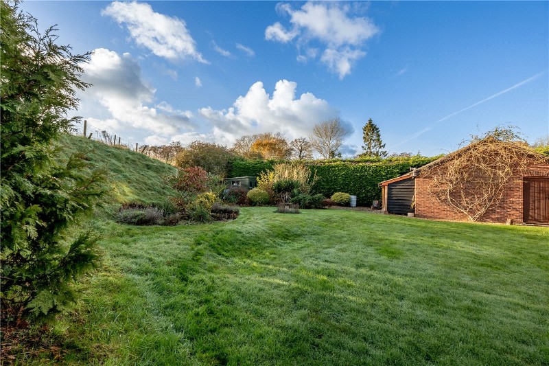 Ferry Road, Surlingham, Norwich, Norfolk, NR14