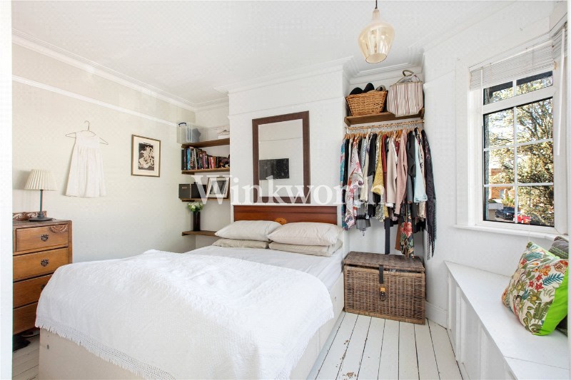 Princes Avenue, London, N13