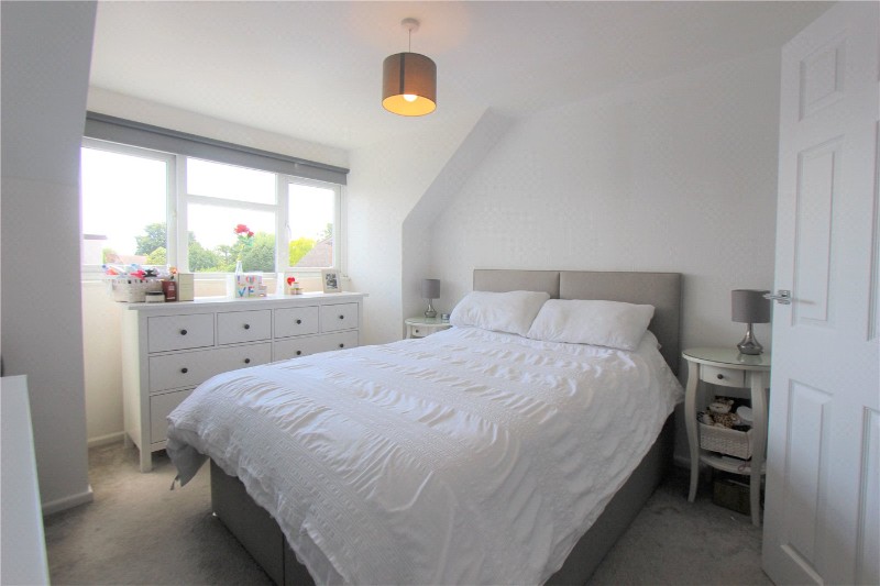 Linden Close, Rayleigh, Essex, SS6