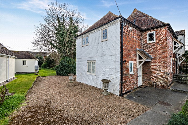 Linden Grove, Canterbury, Kent, CT2
