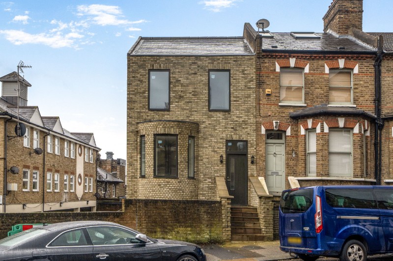 Fransfield Grove, London, SE26